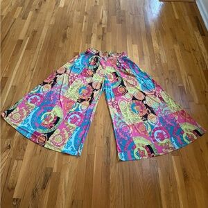 NYLON APPAREL Super Wide-Leg Graphic Print Palazzo Pants Women's OS Made USA
